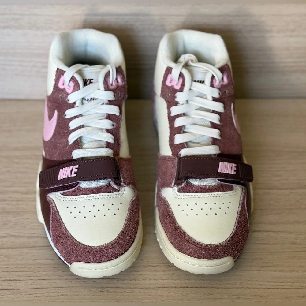 Nike Air Trainer 1 Valentine’s Day